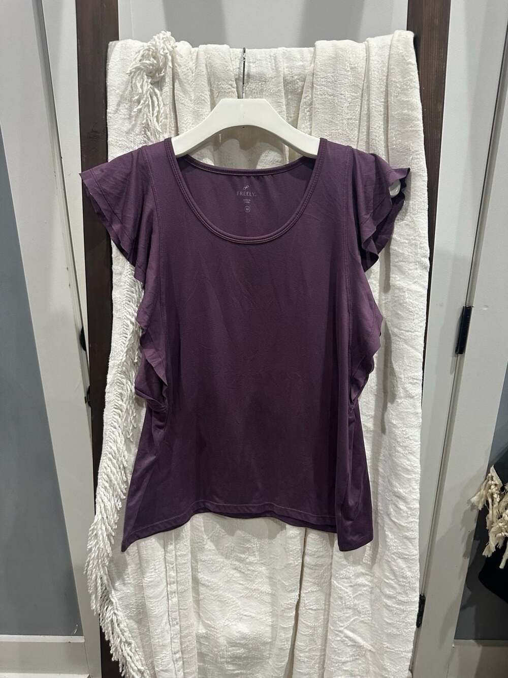 Freely Ruffle Tee Size M Purple Flutter Short Sleeve Top
